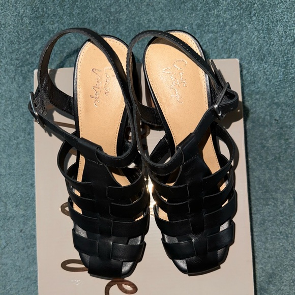 Crown Vintage Platform ‘Farlie’ Sandal - Picture 11 of 12
